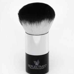 Reflectives Kabuki Pinsel